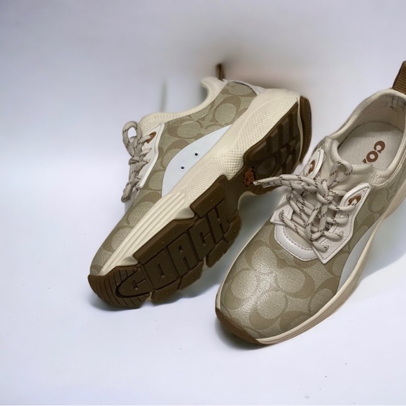 Coach C270 Runners (size 7.5 womens) - Picture 2 of 9